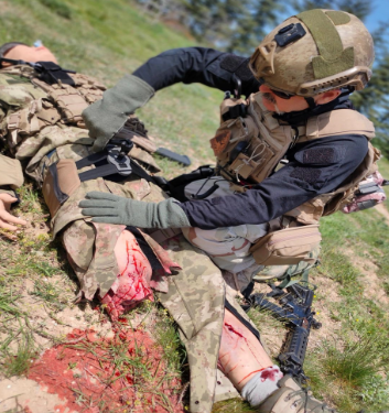 Matériel d'entrainement au secours au combat
