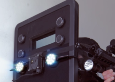 Bouclier balistique et accessoires